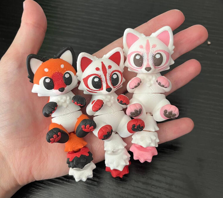 various foxes (sculpt into 3D prints)